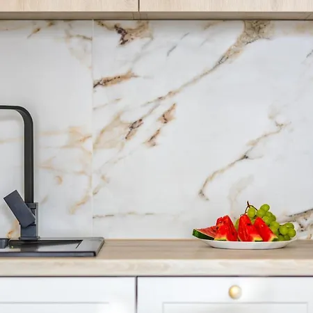 Baltic Garden Piamola Z Basenem شقة *