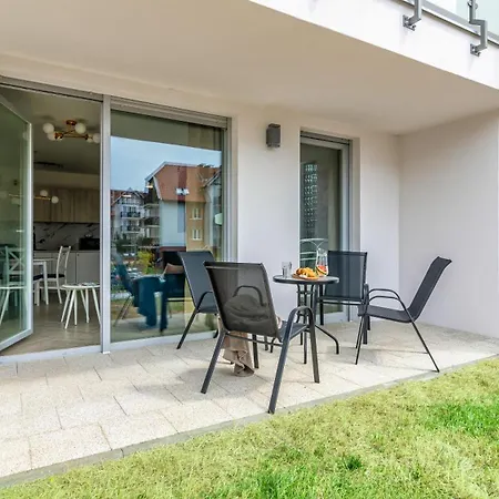 شقة Baltic Garden Piamola Z Basenem *