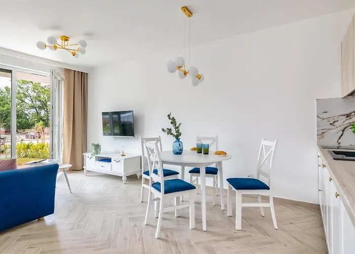 Daire Baltic Garden Piamola Z Basenem Sztutowo