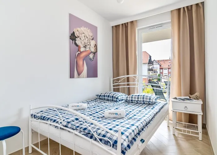 Baltic Garden Piamola Z Basenem Daire
